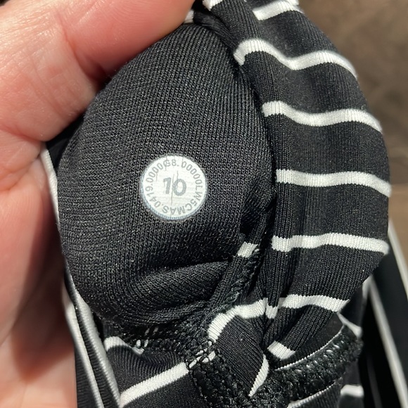 Lululemon Leggings - Picture 3 of 3